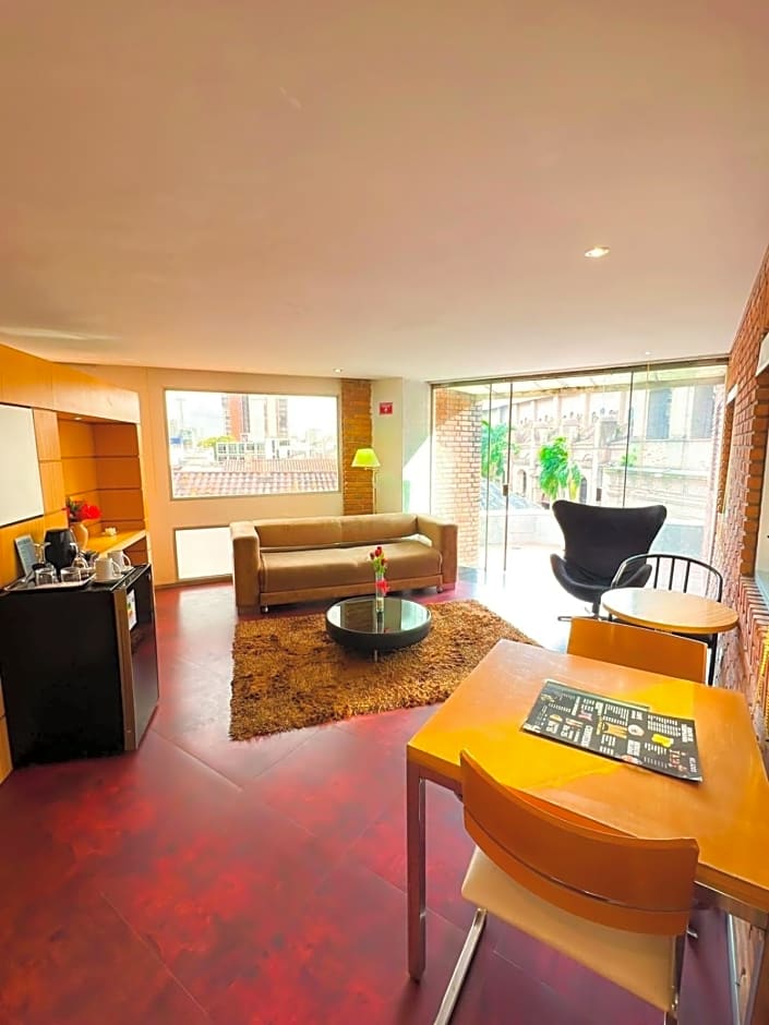 Senses Hotel Boutique Plaza