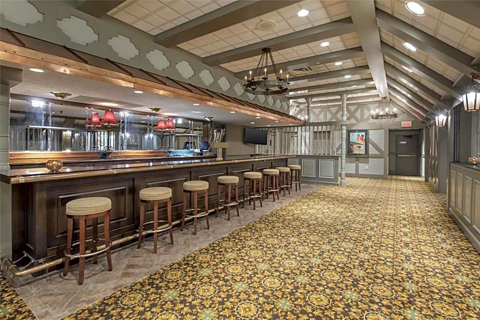 Best Western Plus The Normandy Inn & Suites