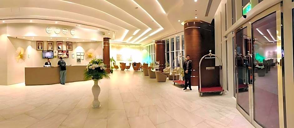 Arch Hotel