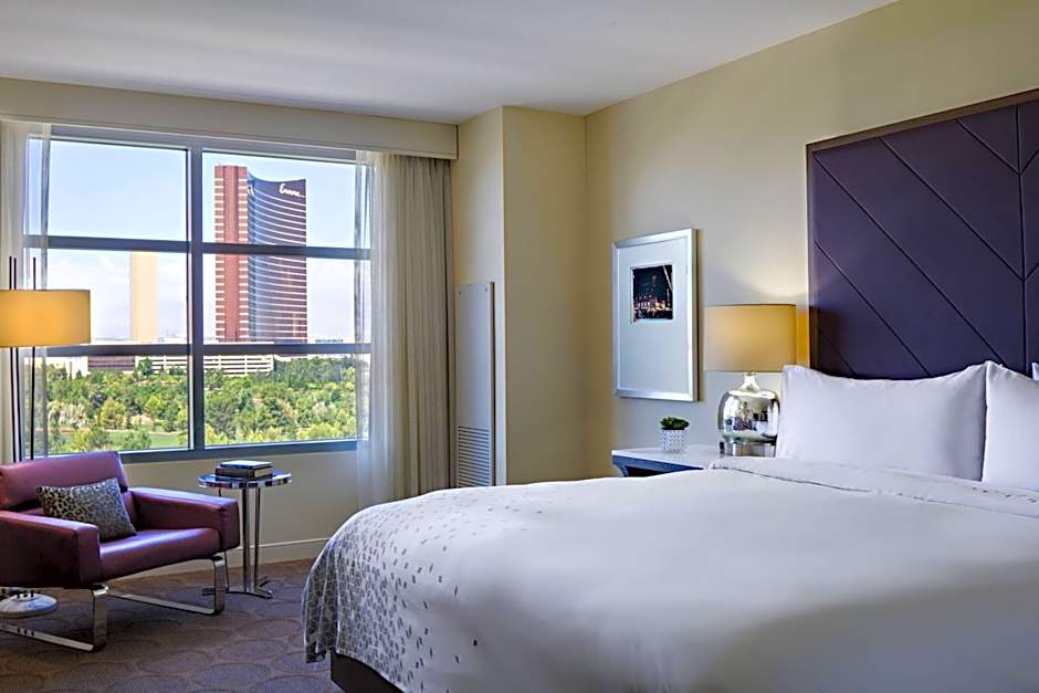 Renaissance by Marriott Las Vegas Hotel