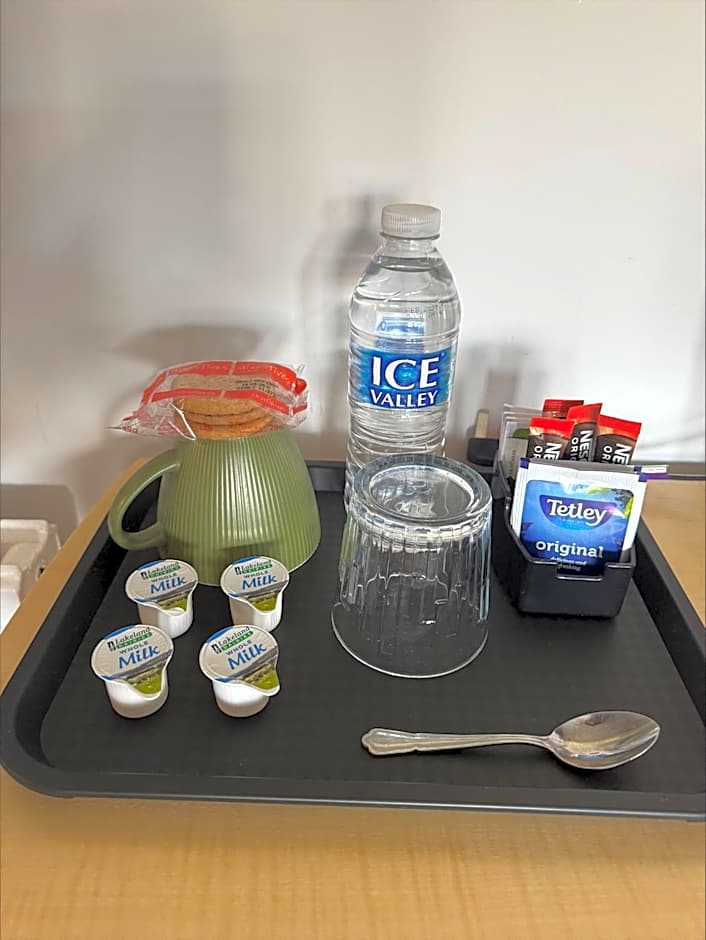 The Hillside Hotel & Restaurant