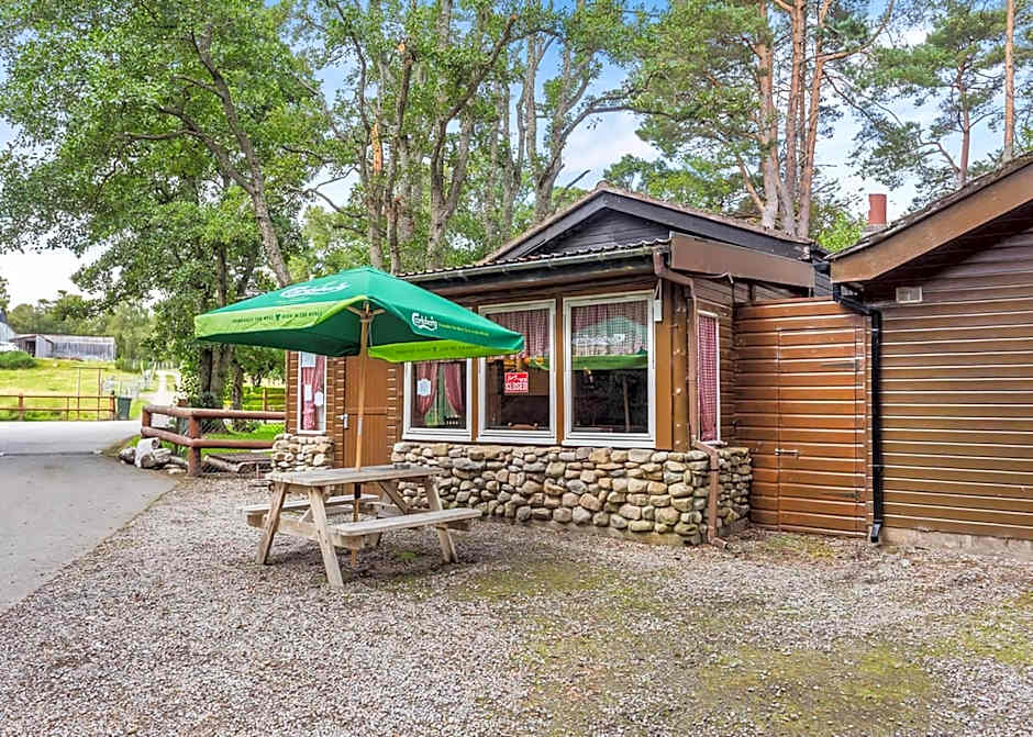 Delny Highland Lodges