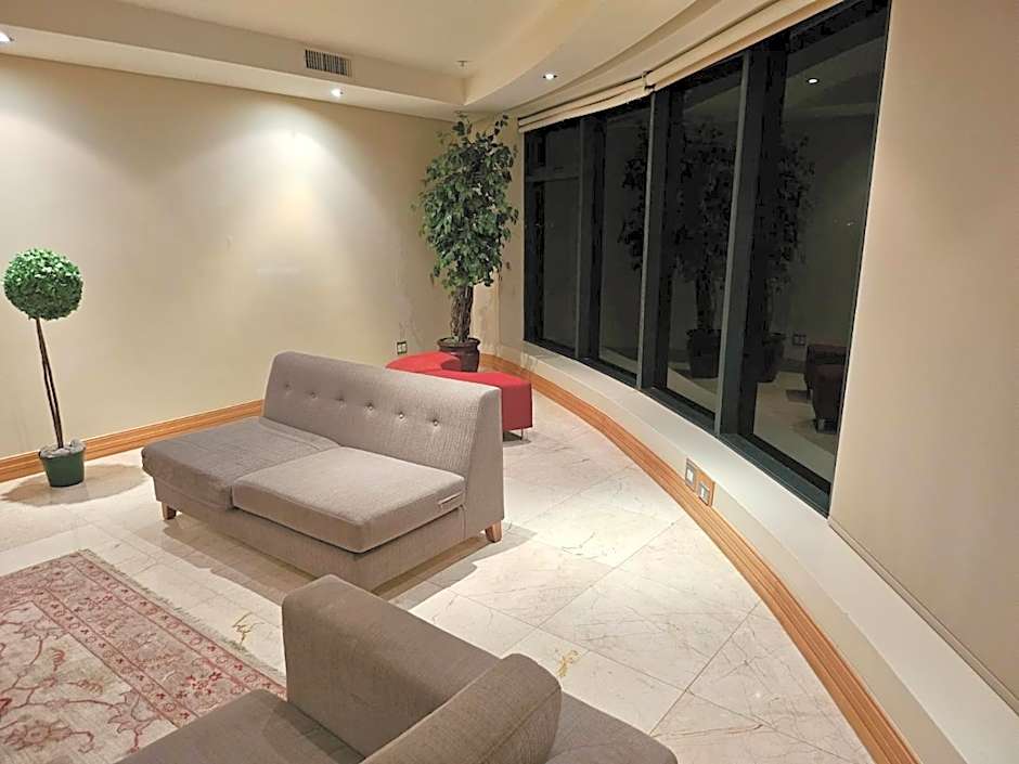 The Pearls of Umhlanga, or Oceans Apts