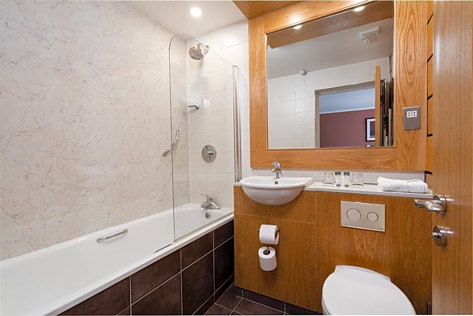 Strangford Arms Hotel