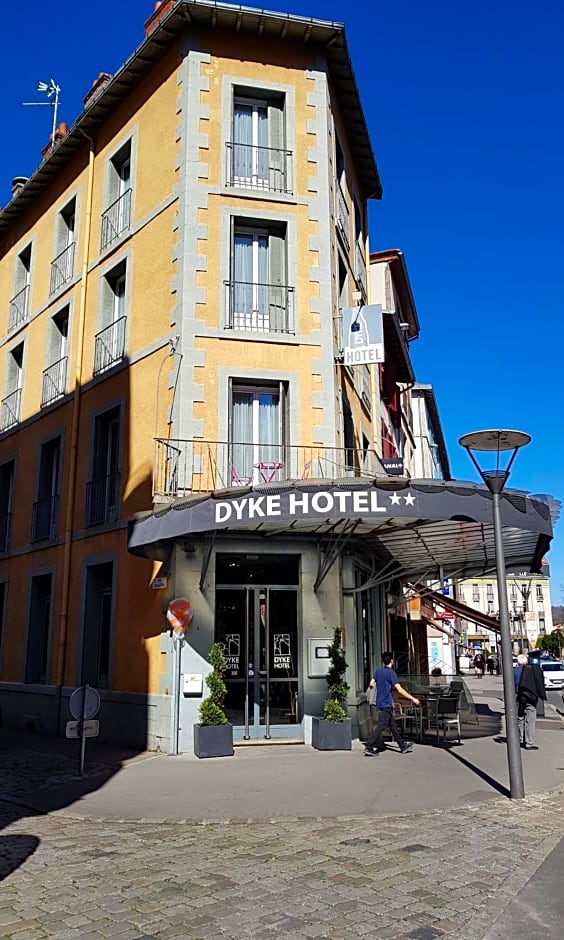 Dyke Hotel