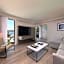 La Jolla Cove Suites