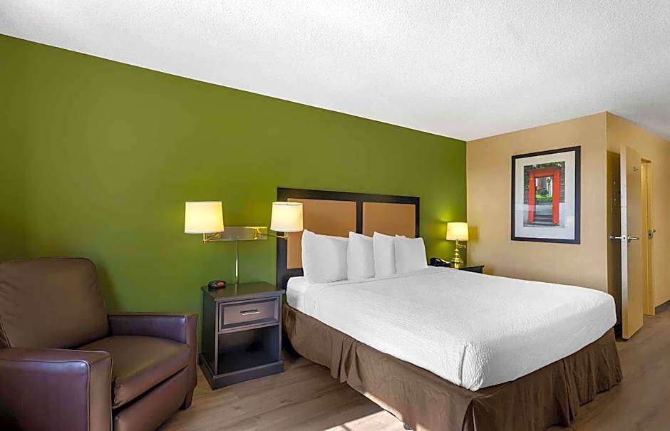 Extended Stay America Suites - St. Petersburg - Clearwater - Executive Dr.