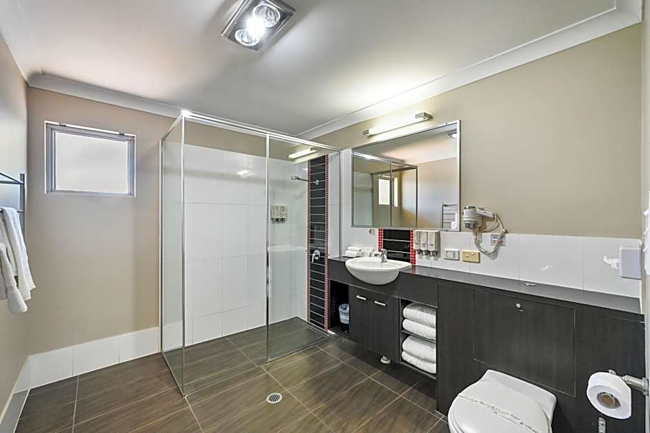 Platinum International