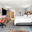Holiday Inn Express Hotel & Suites - Novi By IHG
