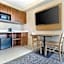 Country Inn & Suites by Radisson, Vallejo Napa Valley, CA