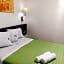 Hotel Trevi