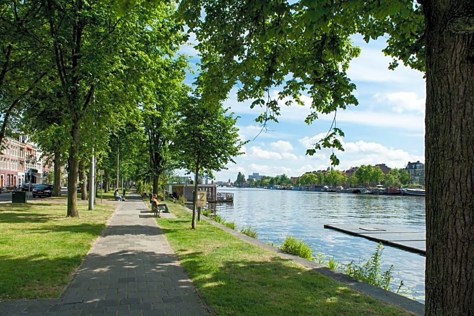 Amstel Boutique Studio