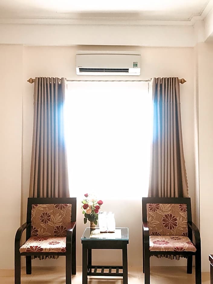 Nam Long Plus Hotel