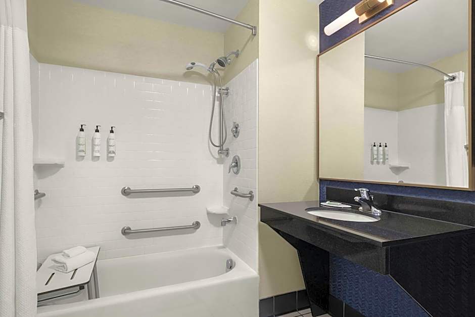 Fairfield Inn & Suites by Marriott Marietta