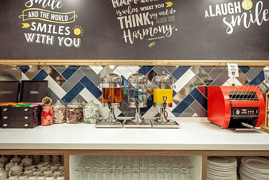 Hampton By Hilton Luton Airport