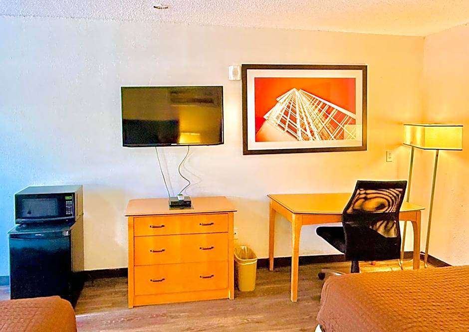 Woodbridge Inn By OYO Rome