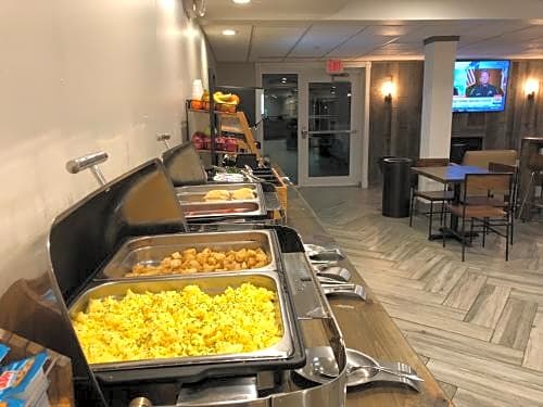 Cresthill Suites SUNY University Albany