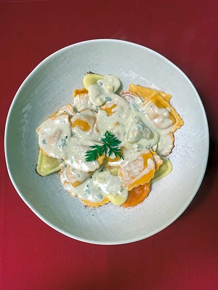 HOTEL De La Tour Saint Etienne SUD