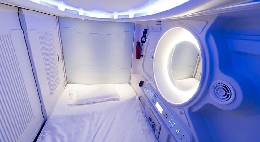 Seaview Capsule Hotel
