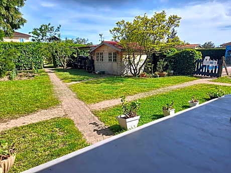 La maison du Bonheur, borne de recharge VE