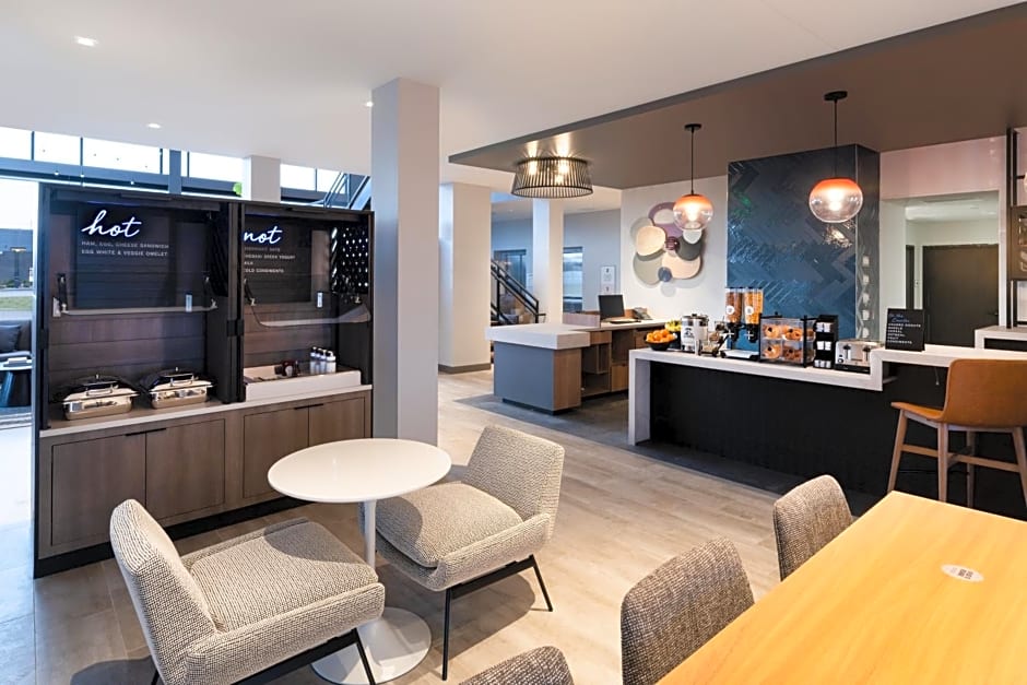 Atwell Suites - Denver Airport Tower Road By IHG