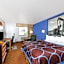 Super 8 by Wyndham Cleburne