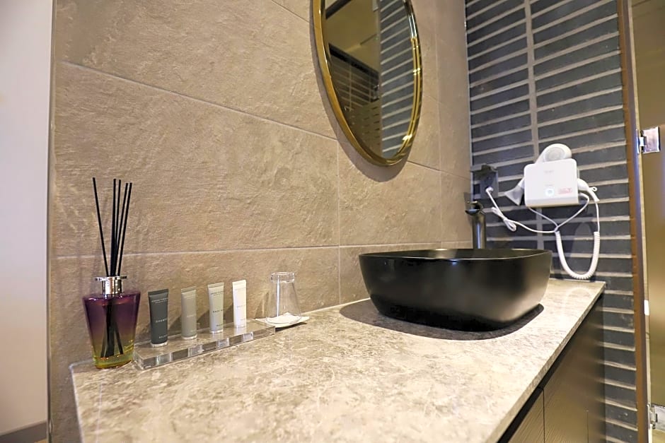 Chuncheon Hotel Bentley