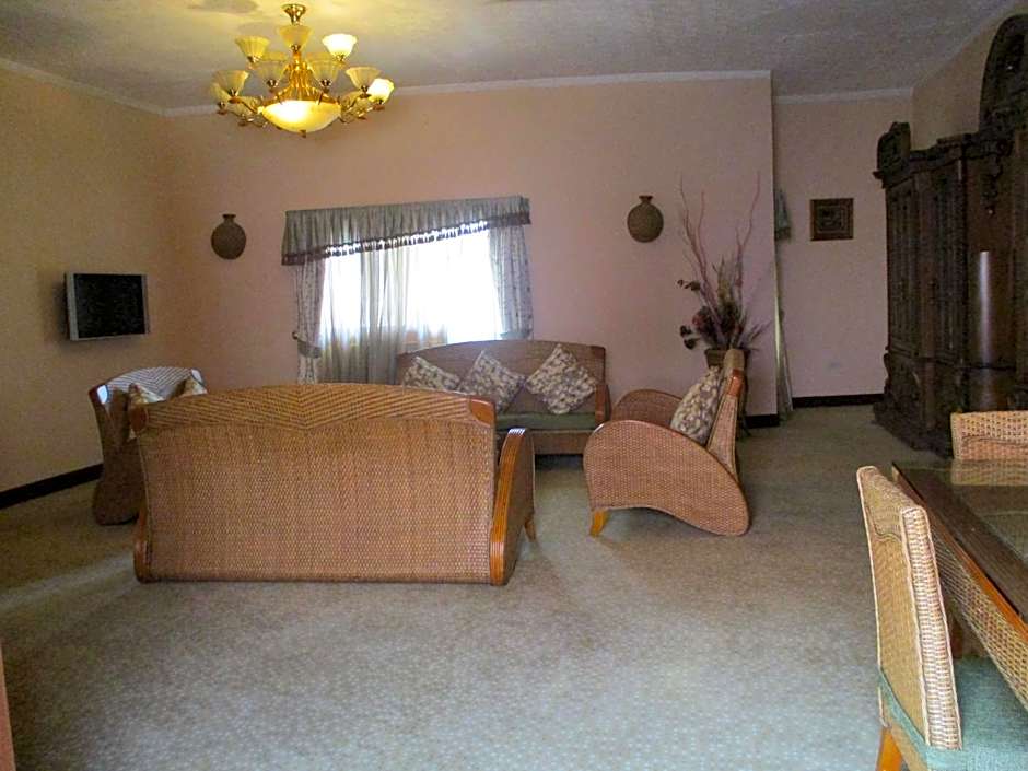 Imperial Royale Hotel