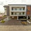 TH HOTEL & VIVIENDA