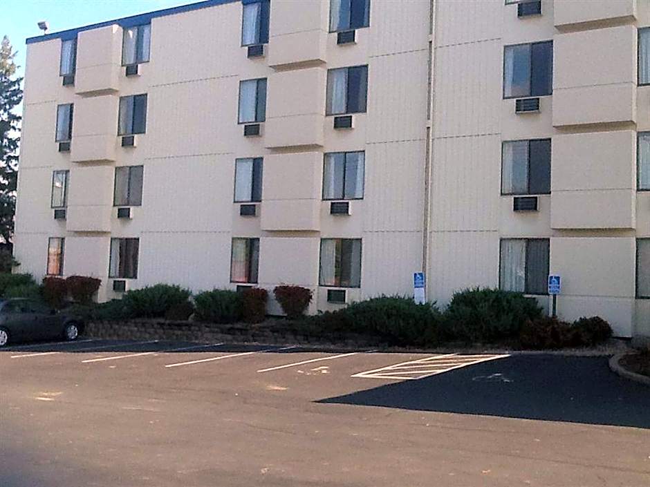 KEY INN