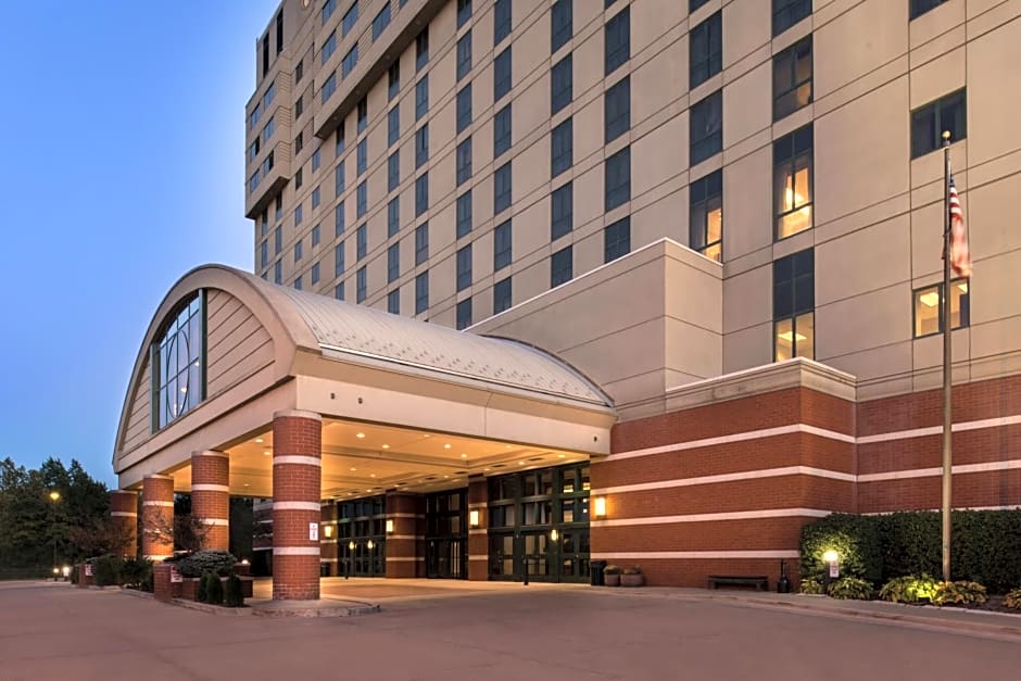 Crowne Plaza Hotel Springfield