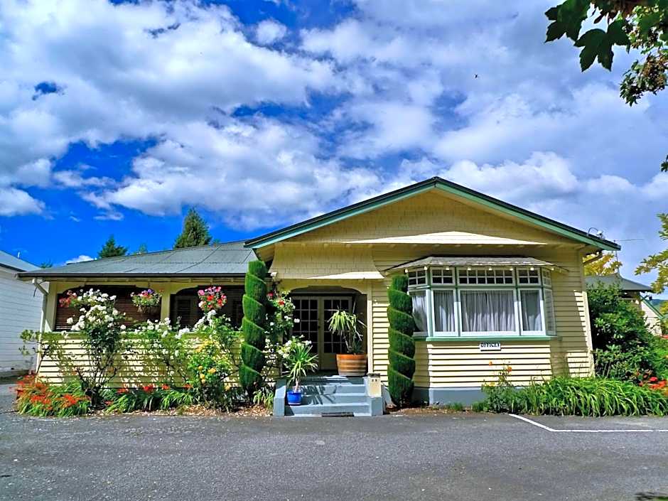 Glenalvon Lodge Motel