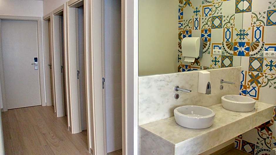 Topcity Hostel & Suites