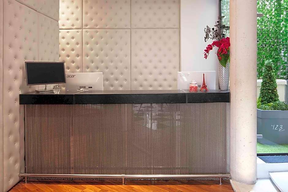 Le 123 Elysees - Astotel