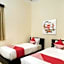 OYO 461 Hotel Madukoro Near RSI Hidayatullah