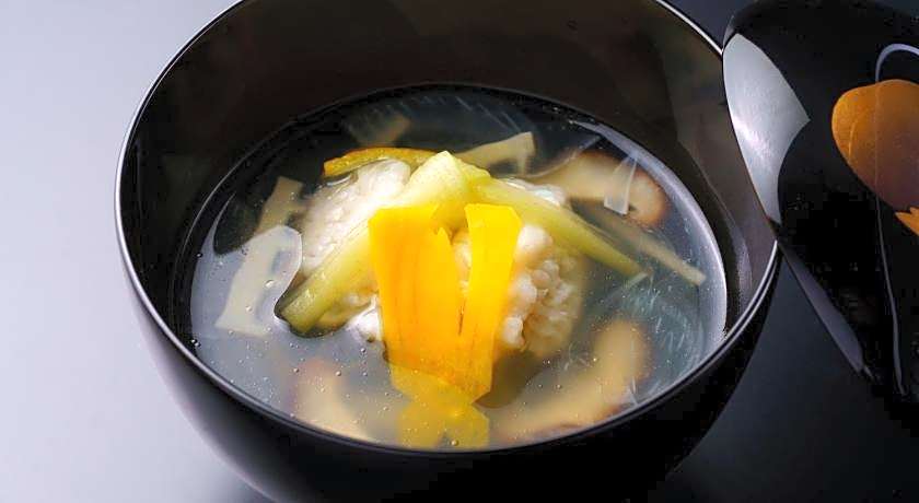 Yufuin Onsen Toshoan