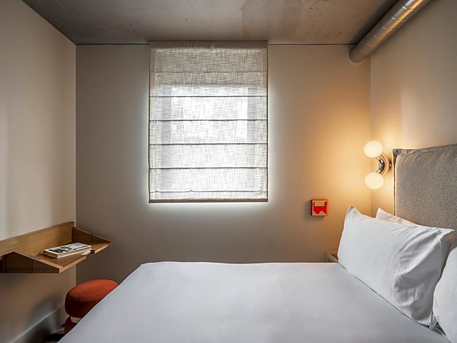 The StandardX, Melbourne