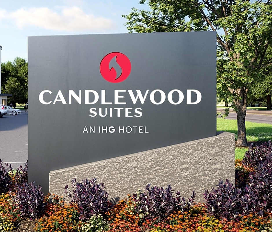 Candlewood Suites Ontario Convention Center