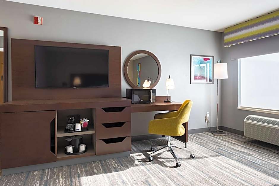Hampton Inn By Hilton & Suites Salt Lake City Airport, Ut
