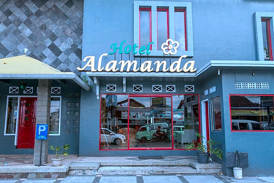 RedDoorz Plus @ Otista Garut