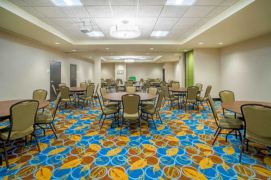 Holiday Inn - Terre Haute By IHG