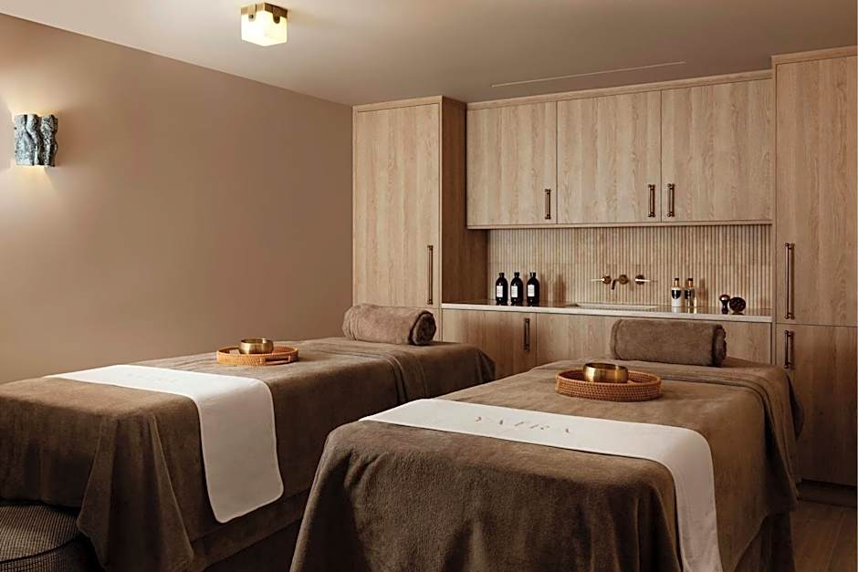 Montcalm Mayfair, Autograph Collection