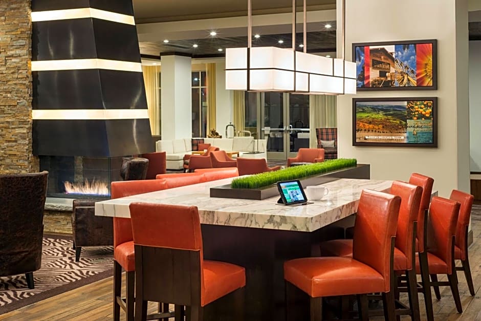 Courtyard by Marriott Irvine Spectrum