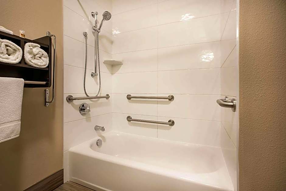 La Quinta Inn & Suites by Wyndham Eugene