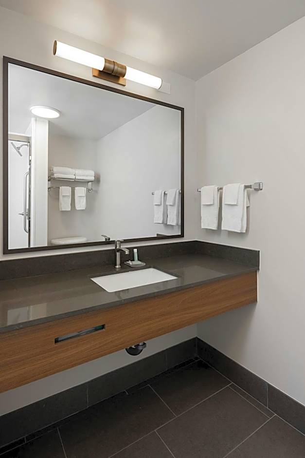 Fairfield Inn & Suites by Marriott Muskegon Norton Shores