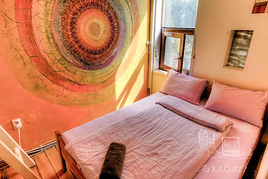 ArkaBarka Floating Hostel