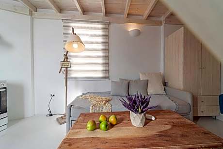 cozy apartment split level alley view