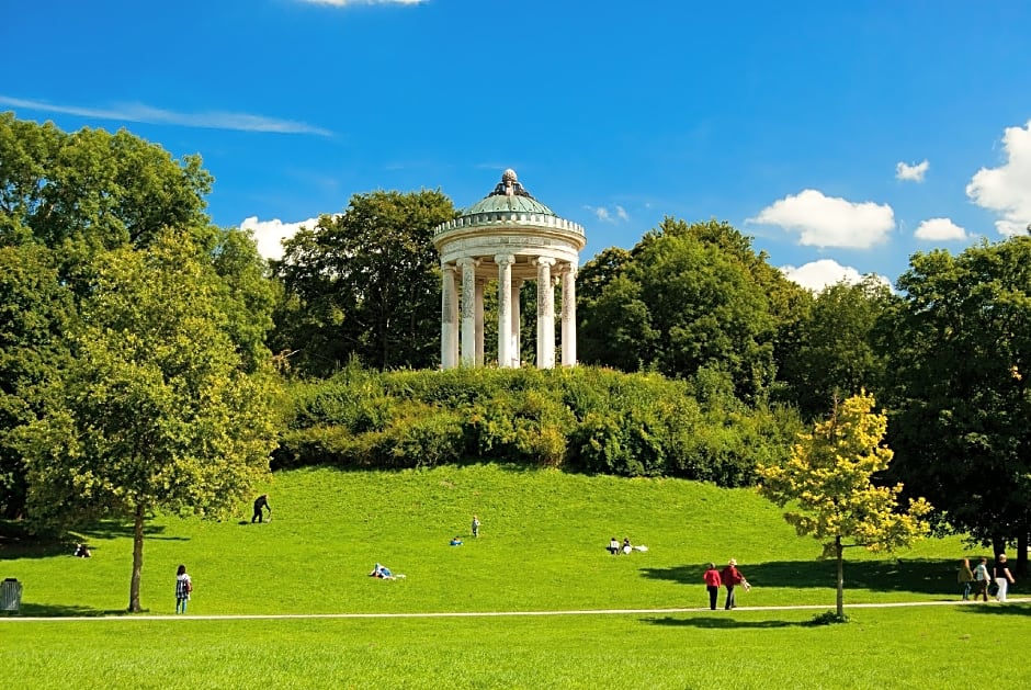 Haus International Hostel