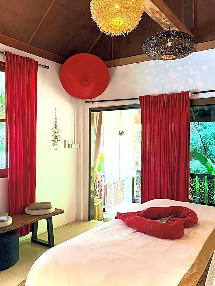 Alcove Bungalow