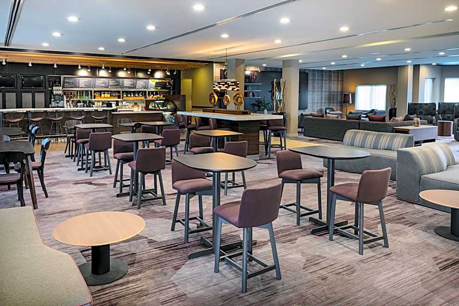 Courtyard by Marriott Buffalo Airport